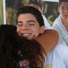 @DanieloviedoM cambio mi vida un tal 17deMayode2014 y @_jesus_OM le dio sentido un tal 25deMayoDe2014  http://t.co/vd7ZthlP9S