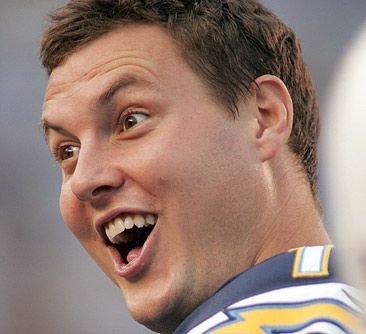 Posting the Dumbest Fans on the internet. Kidding or not its being posted. @TyHiIton or @DumbFansNFL in posts!