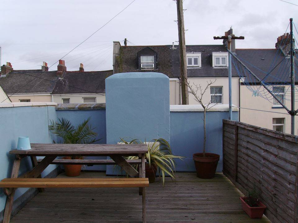 AntPlymouthUni's profile picture. University of Plymouth accommodation, rated A by the Uni. Gorgeous clean houses, great landlord. 07770 930150 / 01363 82795 / anthony.j.barker@gmail.com