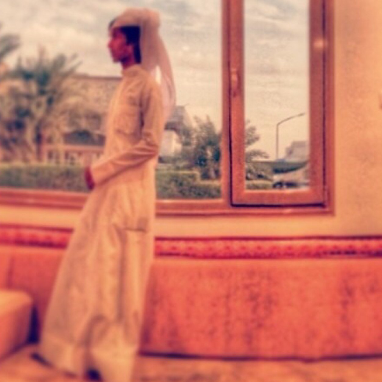 ذكرتك ليله البارح بعد م طول غيابك ♌️ .