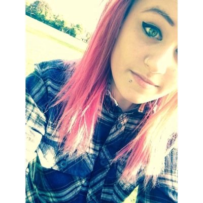 Pink hair // bisexual // engaged // 12mm stretcher // 8 piercings // 1 tattoo // instagram/acidic_child_xo