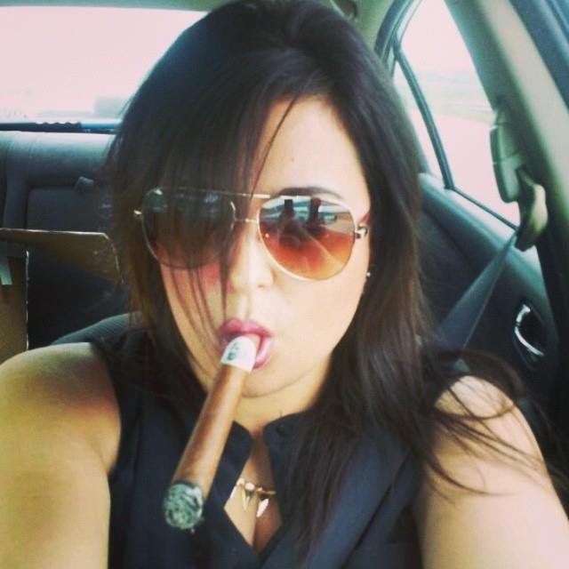 JaclynSears's profile picture. Caldwell Cigar Co.     All White [Bricks]     Lost&Found (Impromptu Cigars)