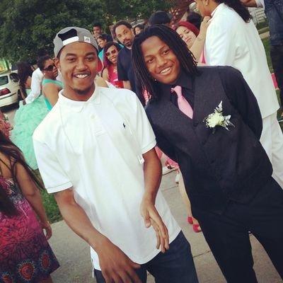 Chi-town Fiskite C/O 2014 #AYAT #YBYSAIA #RUAFFAPD Founder of thee THC ΡΦΗ chapter at Fisk university #truvike