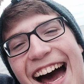 FFARex's profile picture. Hi im joel i do FFA videos and Snipe 
Commander REX