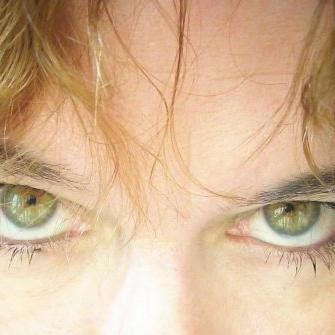 PalabradeNanim's profile picture. Escritora.