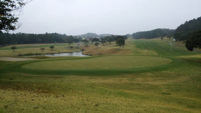 tanny3050's profile picture. ゴルフ歴約12年のサラリーマンです。東京に約3年前に転勤してきて車通勤でなくなり仕事帰りにふとゴルフ練習場に寄れなくなり練習をしなくなり腕を落ちる一方です。腕前は100切るのがやっとです。
あまりつぶやきませんがよろしく！