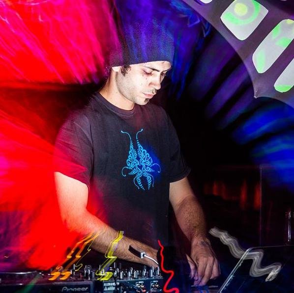 ♫ ♪ Music Producer - Sound Engineer ♪ ♫