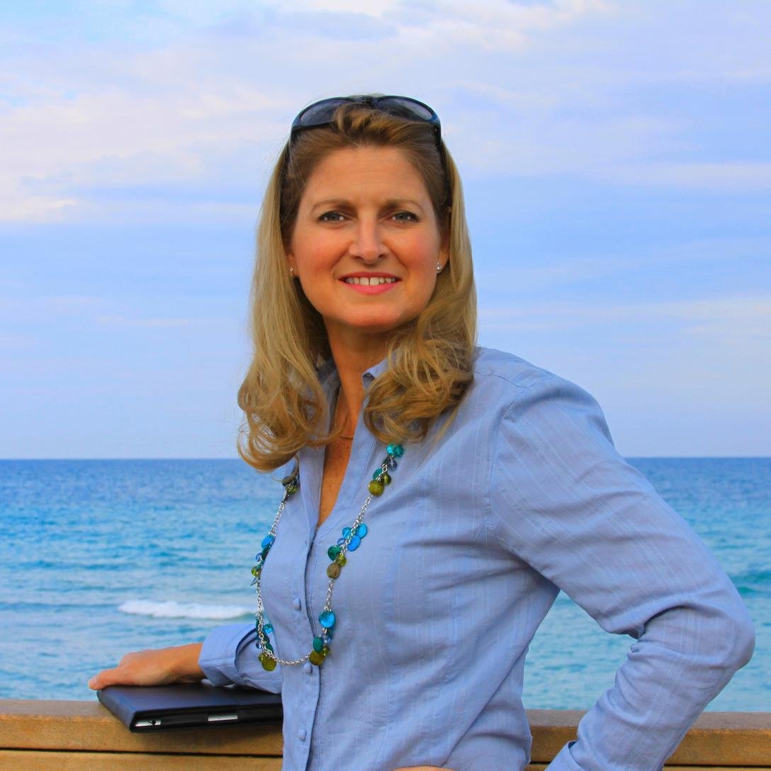Luxury Yacht charter Broker and Yacht Vacation specialist. Serving clients with custom luxury yacht charters  - the ultimate luxury vacation escapes!
