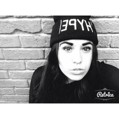 ✌️ Just Your Average Awkward Teen ✌️