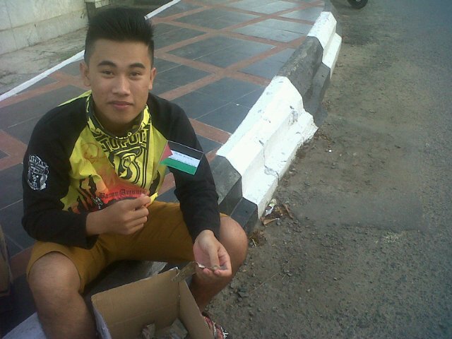 I am Bartman @BaritoMania , Interisti (Inter Milan), Kopites (Liverpool) @TheReds_AMT , Madridista (Real Madrid)BaritoMania Amuntai @BartmanAmuntai
