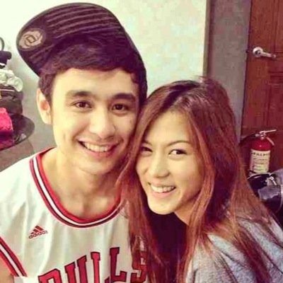 CarlyFlowww's profile picture. 