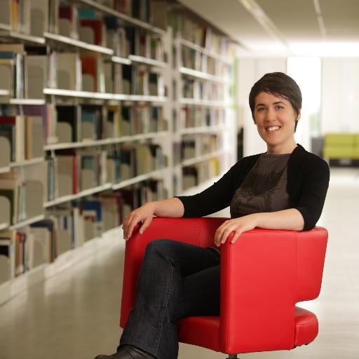 BUL_ScPolitique's profile picture. Compte officiel de la bibliothécaire en science politique de la Bibliothèque de l'Université Laval, Maude Laplante-Dubé. Question? http://t.co/bRmabGeJat