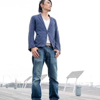 横浜の整体師兼バンドマン、パワーストーン鑑定士、AmwayABO、等 自分らしく生きる為のボディメイクと体質改善、心と魂のチューニング。 目指すのは100歳で30代のボディをキープ、生涯現役。最終的な目標はネテロ会長。 自由に思いのままに生きる。  たった一度の人生、自分らしく自由に全力で生きよう。