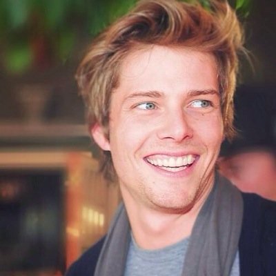 25% Teenage Hormones. 25% Sass. 50% Doughy Cuteness. | THG RP | #HellaCute #Ryoncé