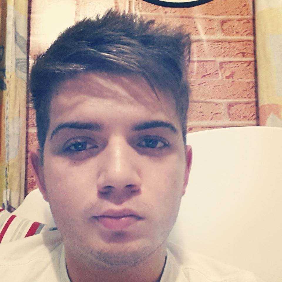 Quem não encontra a felicidade em si mesmo, é inútil procurá-la em outro lado.