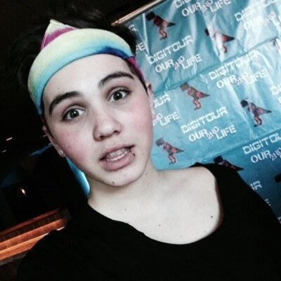 free follow. heart attack by @O2Lxmagcons follow!! and rt the link in bio??