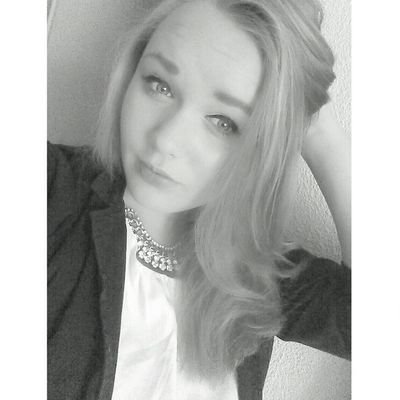 26-10-99 / Maartenscollege / IG @ashisha_x / ❤