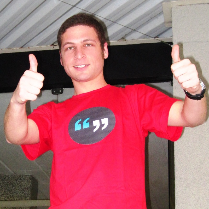 UpperHomem's profile picture. Eu sou Upper!

Personagem de divulgação do Upper Office.