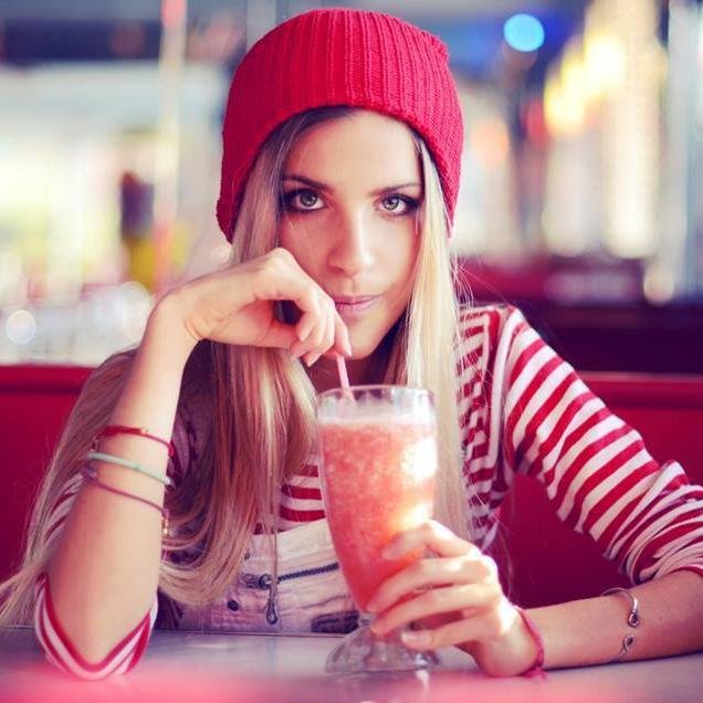 Próximamente #Camila en #Violetta3! Agradecida, un sueño hecho realidad! #Tinaticas.