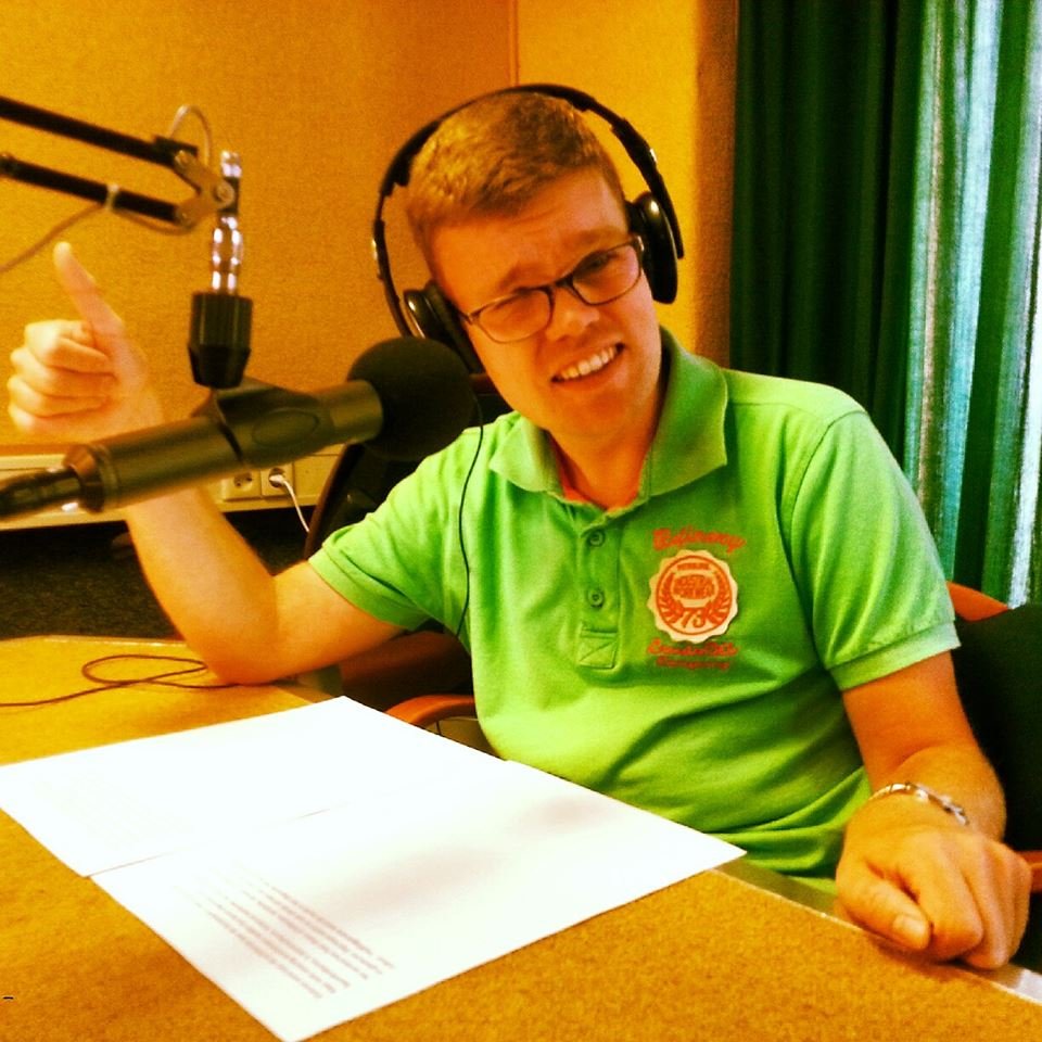 Elke maandagmiddag van 13.00 tot 14.00 uur ''Tijd Voor Timmer'' de presentatie is van Rolf Timmer en de techniek is in handen van Pieter Oost. #lokaleradio