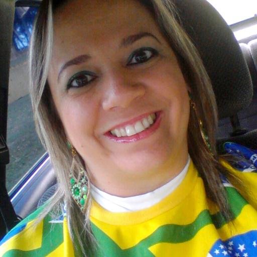 Alinesertanejob's profile picture. Sócia/Proprietária do site http://t.co/HjSlkSNTZy
Contatos: E-mail sertanejobao@gmail.com
Instagram: @alinesertanejobao