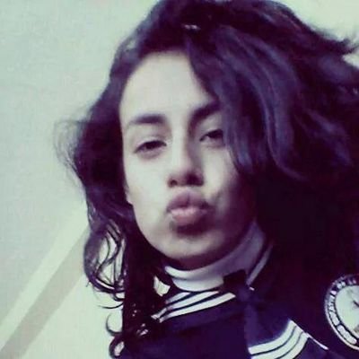 el q se mete commigo se mete con candela soy una fantastica a mo a mi familia
