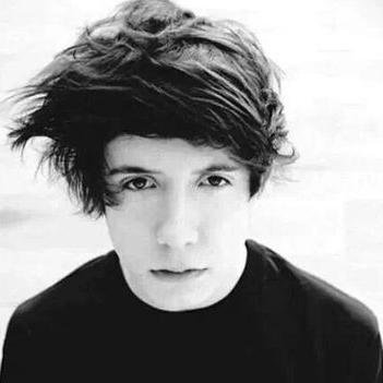 honciax's profile picture. whenever you knock me down I will not stay on the ground