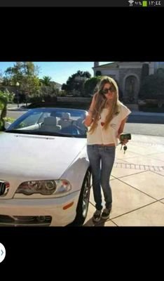 zezomemo8321's profile picture. 