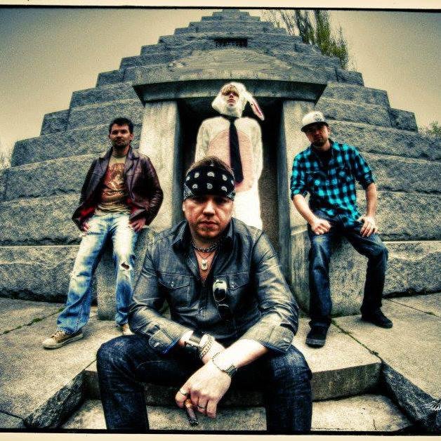 Greater Seattle Area based Rock n Roll Band.
