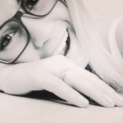 AlexaPoitras's profile picture. 