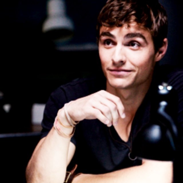 SardonicBruno's profile picture. 'Come with me now, I'm going to take you down.' | District Three | THG OC