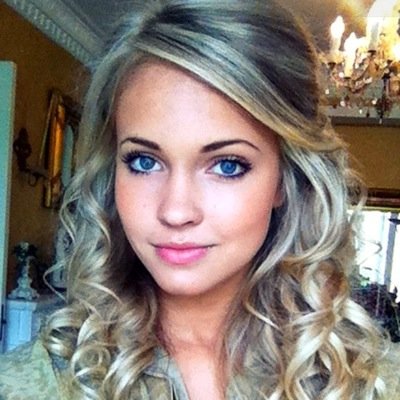 brooke alderson curly hairstyle