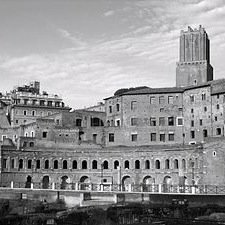 JamesJMammICSC's profile picture. Managing Editor of @ValueRetailNews, Int'l Outlet Journal, Global Outlet NewsBrief.