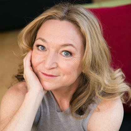 My honest take on beauty over the age of 40 — what works, what doesn't work, and what to avoid. Age beautifully, gracefully & truthfully. ~ Marta