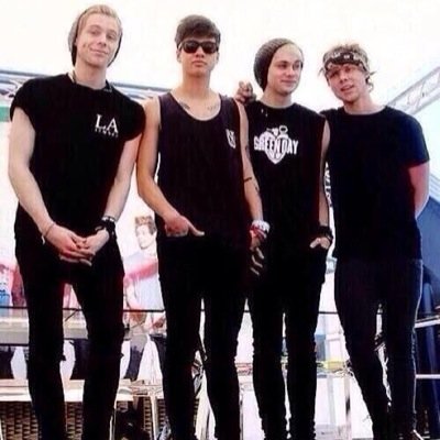 @bmth_muke , @fucksakeniam , @leahbollard , @joannabrxh and @5secondsofRoro. 5SOS is sunshine in the middle of winter.