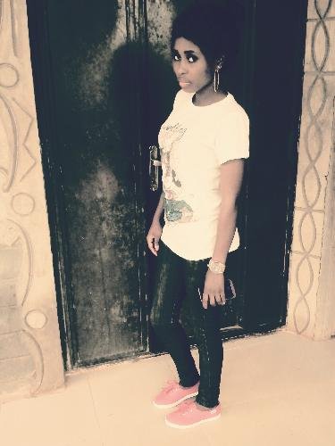 Take it or Leave it..Am Pweetie☺.Am Krazee..@d Same Tym.Am Simple n Easygoing.Cld Be Very Rude☺#TeamMoneyMaking#TeamFollowBack#TeamArsenal#BoussLady#Kennygurl#