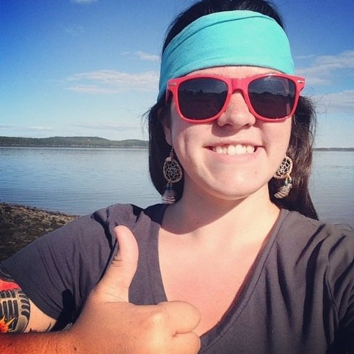 justiner's profile picture. Chicago resident. Encased meats enthusiast. Plant hoarder. Proud Passamaquoddy. Dog mom.