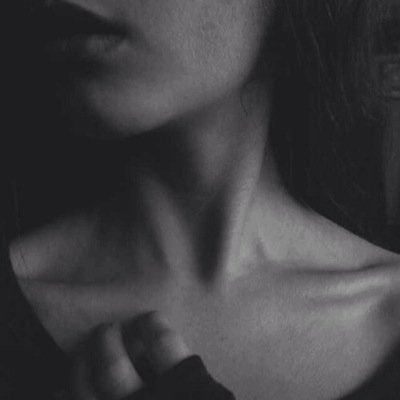 shatteredcuts's profile picture. Dont try understand me.