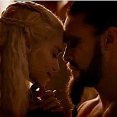 FREEFOLLOW0374's profile picture. 