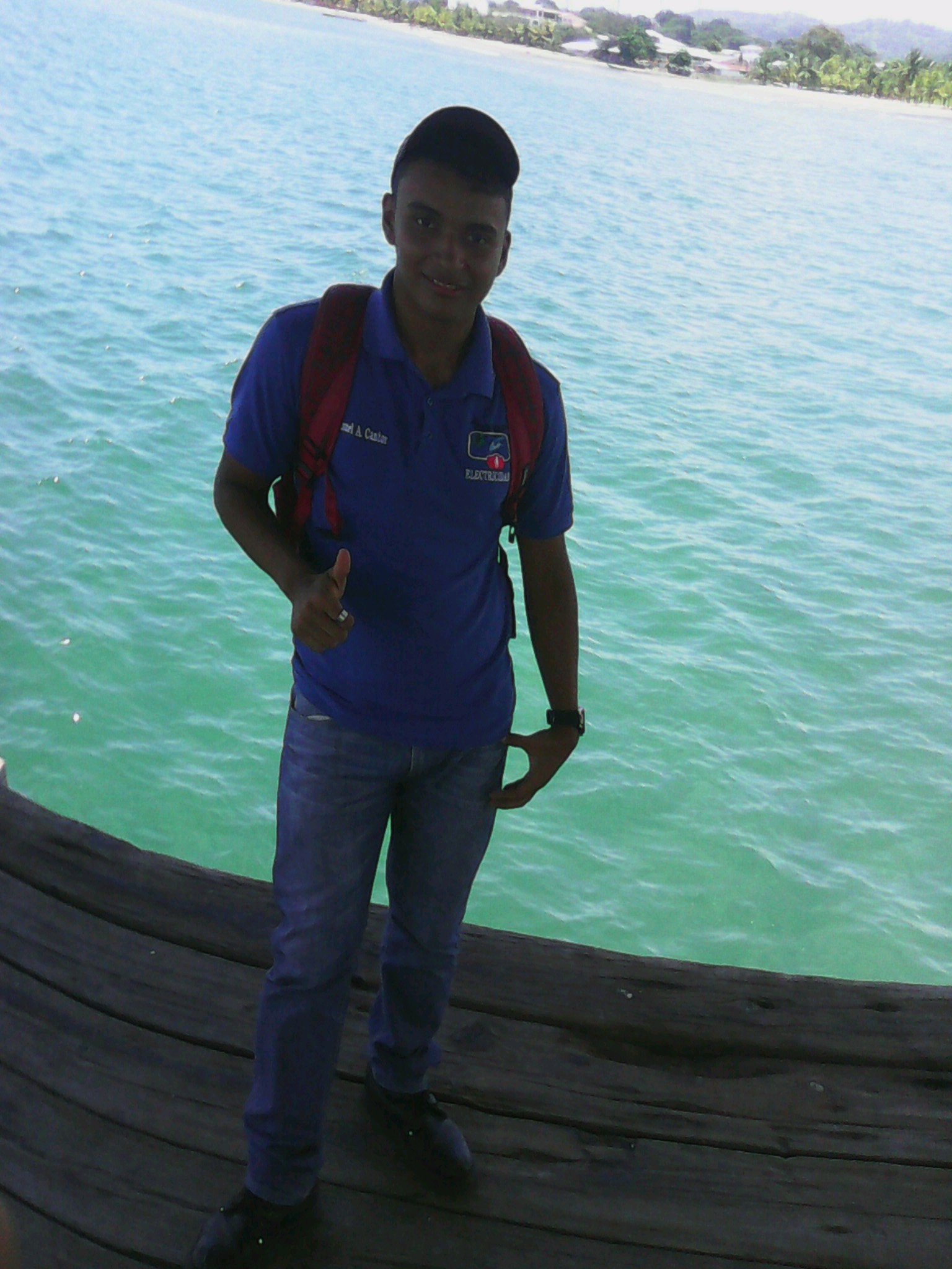 andrescantor14's profile picture. 