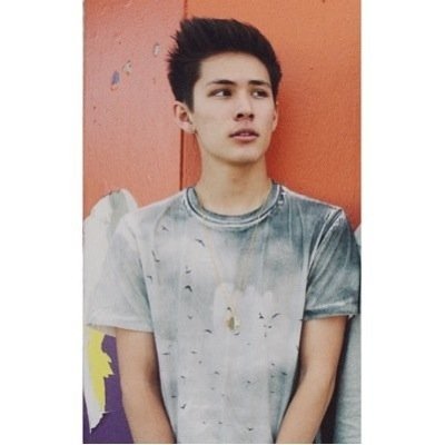 basicallycashty's profile picture. 