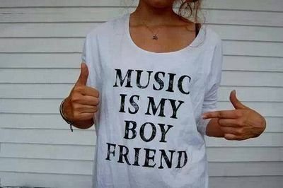 What is special about your favorite music is here ;)
Lo más relevante de tu música favorita está aquí ;)