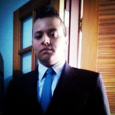 Não ligue para o que seus inimigos dizem, ignoreos até que vão embora.