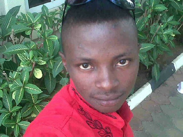 Iceyours's profile picture. 