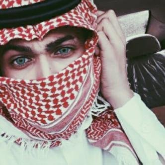 وﻻشي بس سو فولو وﻻ تنسى الرتويت ي قميل :)                                    Kik:salh_ssal