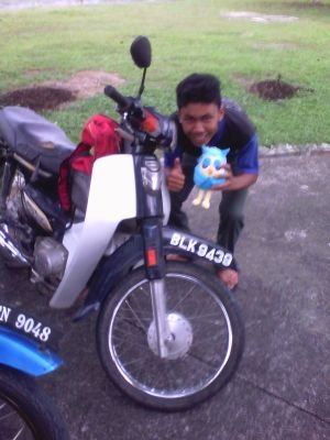 Zahirazmi11's profile picture. zahir