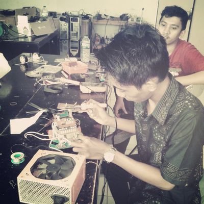 STIKOM DB JAMBI - Teknologi Informatika