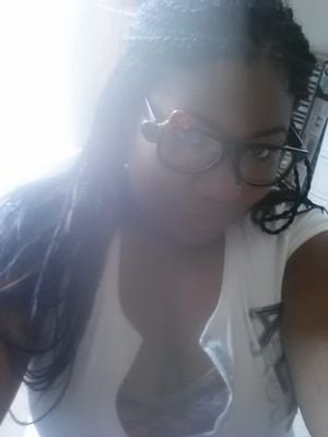 beauty_8beatz's profile picture. I'm musically involved :-P