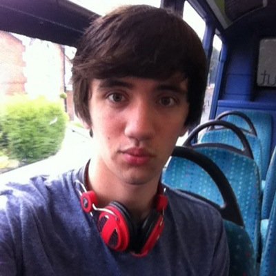 I love my girlfriend, best mates, family and of course my dog ;) haters gunna hate.