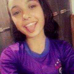 Não chore mais, sorria amor
Eu trouxe o fim da sua dor
Não chore nunca mais amor, ôô